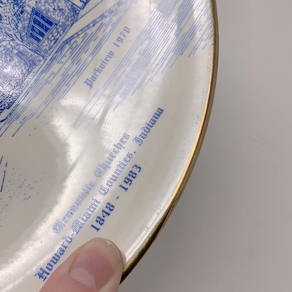 Vintage Decorative Plate - Picture 4 of 4